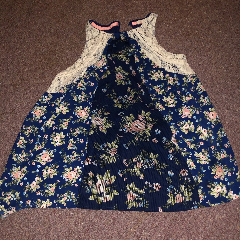 Flowey flower tank top